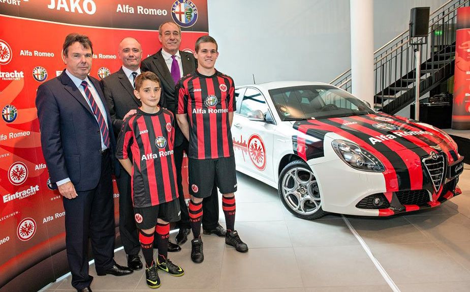 Alfa Romeo maglia Eintracht Francoforte 2013-2014