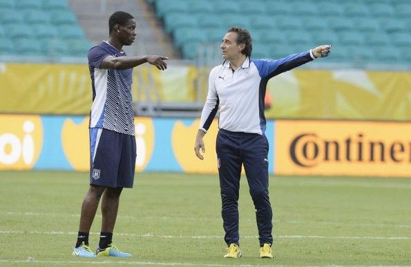 Prandelli parla con Balotelli
