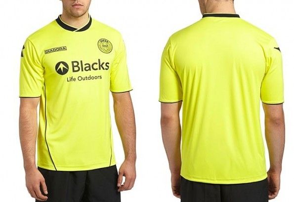 Terza maglia gialla St Mirren 2013-2014