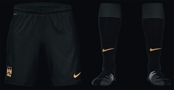 Pantaloncini calzettoni Manchester City away 2013-14