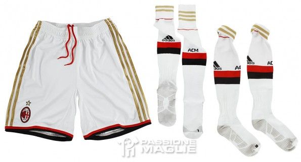 Calzoncini calzettoni Milan away 2013-2014