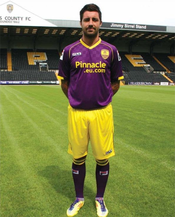 Seconda maglia Notts County 2013-2014 Fila