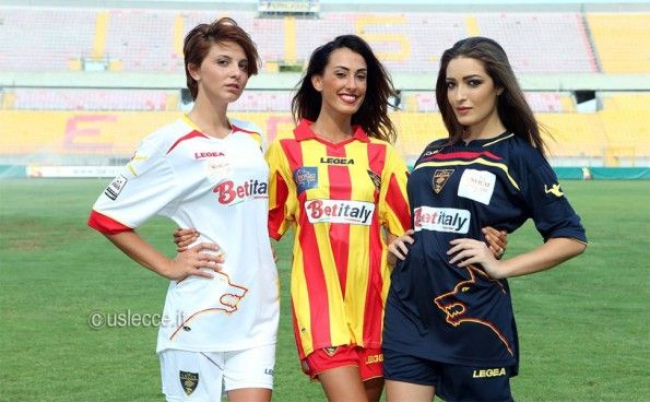 Maglie Lecce 2013-2014 Legea