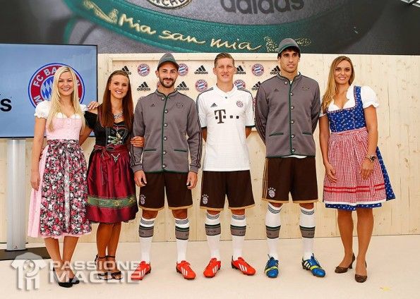 Presentazione kit Bayern Monaco away 2013-14