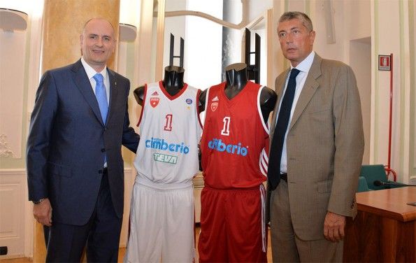 Maglie Pallacanestro Varese 2013-2014