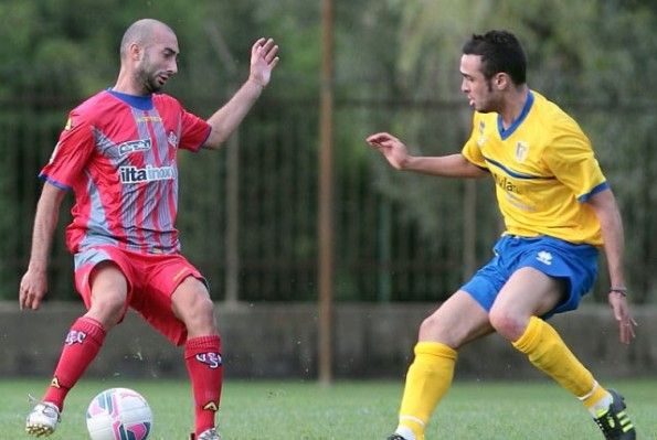 Cremonese divisa casalinga 2013-2014