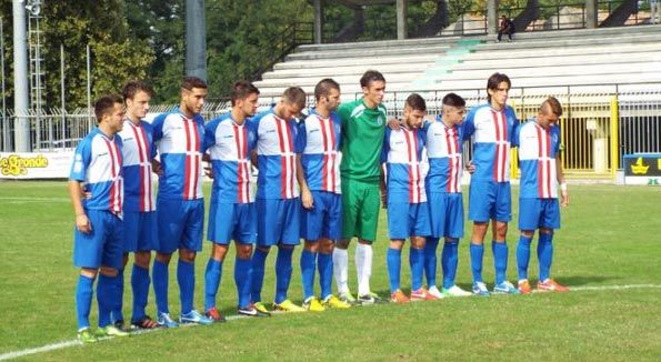 Kit Pavia Garman 2013-14