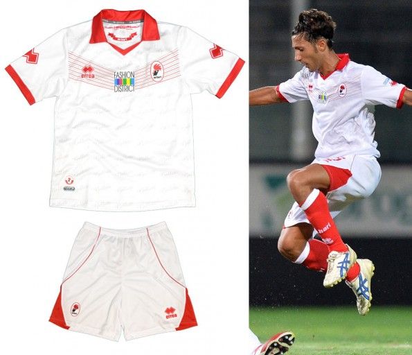 Maglia Bari 2013-2014 Erreà