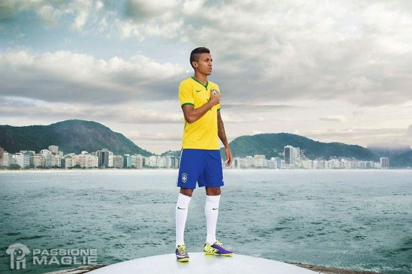 Luis Gustavo maglia Brasile Mondiali 2014
