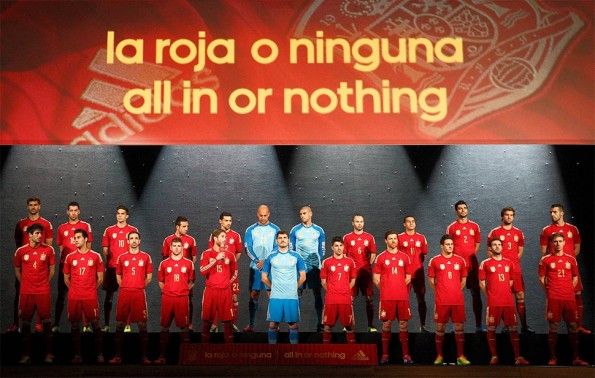 Presentazione maglia Spagna 2014 mondiali