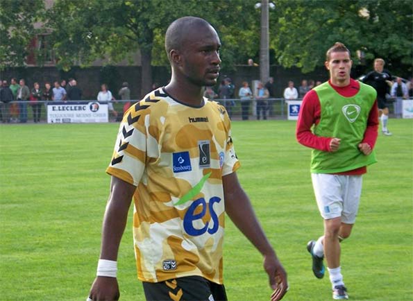 Terza maglia Strasburgo 2009-10 mimetica
