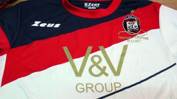 Dettaglio maglia Crotone Trapani
