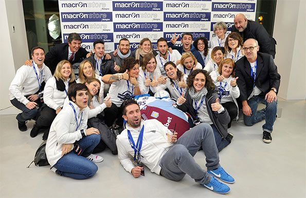 Apertura Macron store Bologna