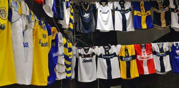 Centenario Parma mostra maglie storiche
