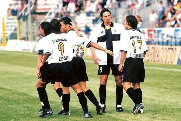 parma-lecce-2000-595x398