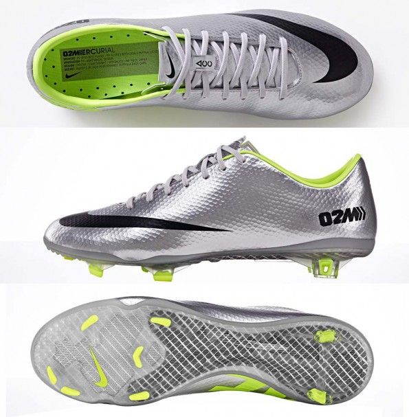 Scarpini Vapor IX edizione speciale Ronaldo 2002