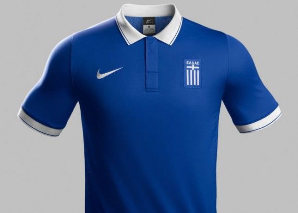 Grecia seconda maglia 2014 Nike