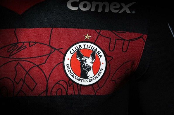 Club Tijuana 2014, maglia away, stemma