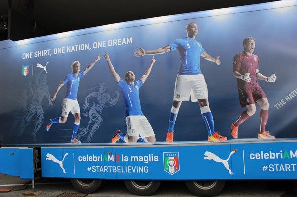 Truck Azzurro tour Italia