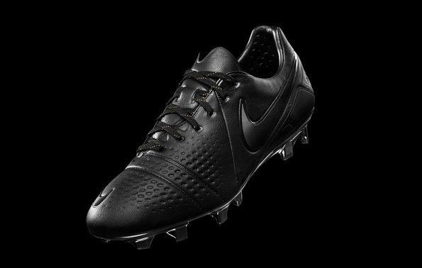 Scarpe CTR360 Nike nere