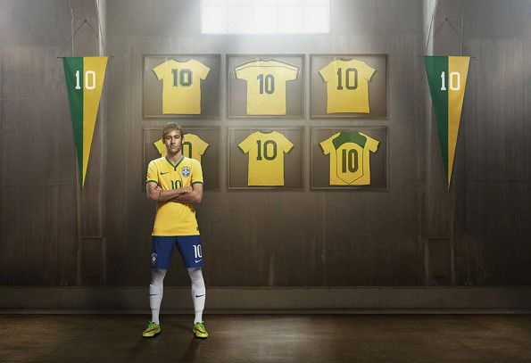 Neymar maglie Brasile numero 10