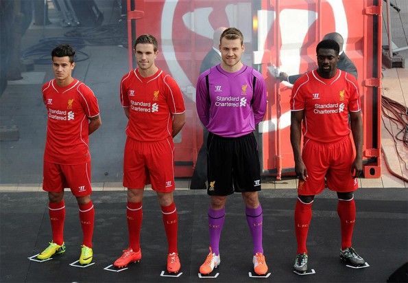 Presentazione Liverpool kit 2014-15