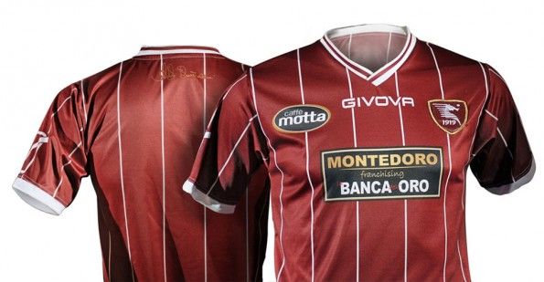 Maglia speciale Salernitana Di Bartolomei 2014
