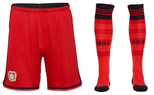 Pantaloncini calzettoni Bayer 04 home 2014-15