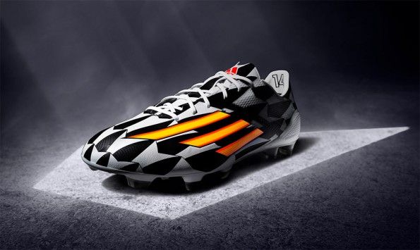 Scarpe F50 adizero Battle Pack