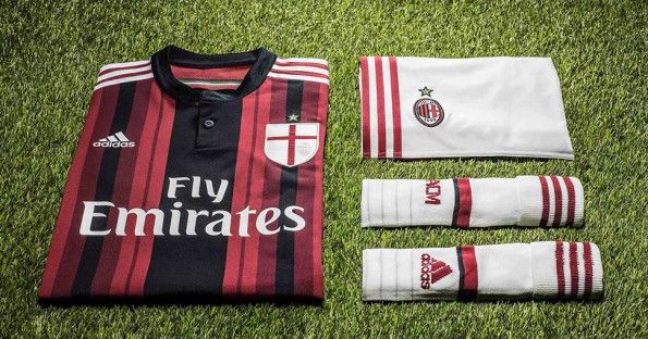 Divisa Milan 2014-15 casa