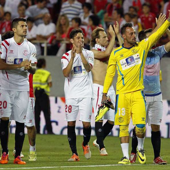 Siviglia 2014-2015, portiere, maglia gialla