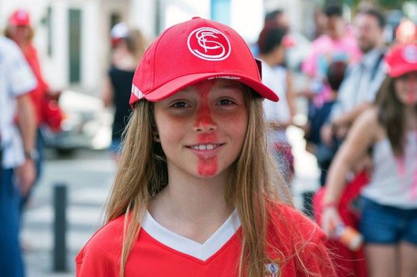 Siviglia, linea roja, tifosi