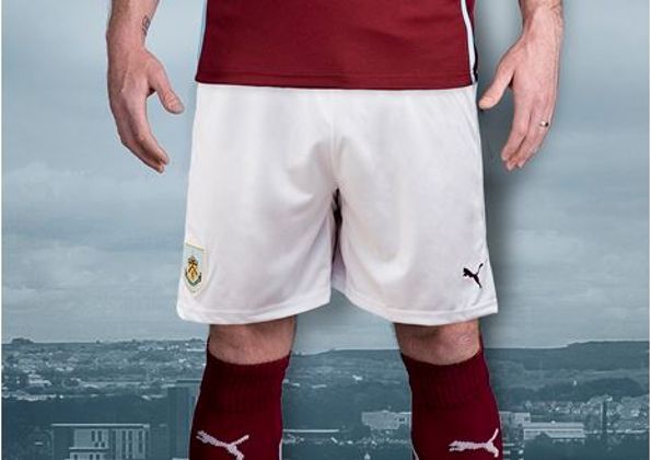 Pantaloncini Burnley home 2014-15