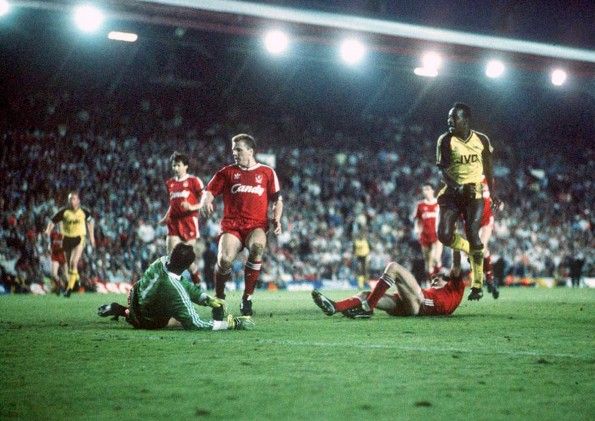 Liverpool-Arsenal, 1989, Thomas