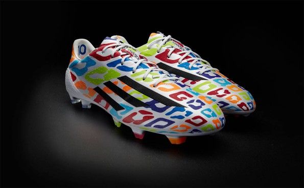Scarpe F50 Messi compleanno Mondiali