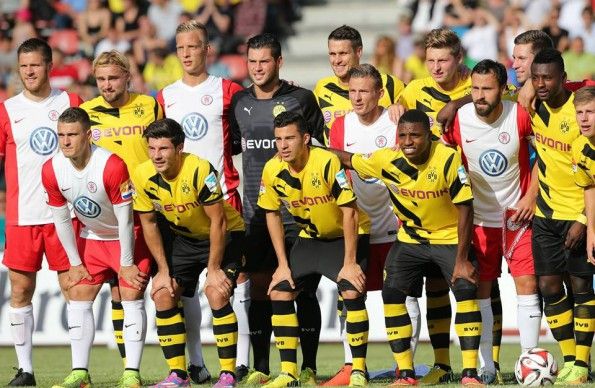 Esordio divisa 2014-2015 Borussia Dortmund