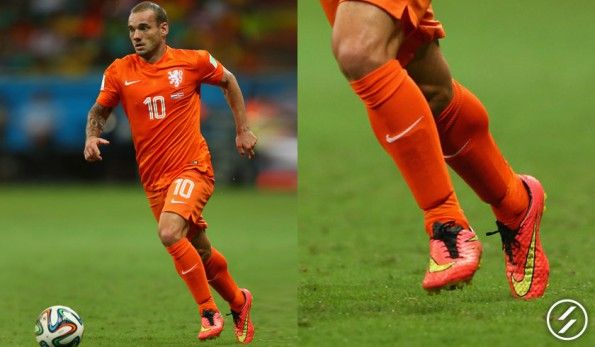 Le scarpe di Sneijder ai Mondiali, Hypervenom Phantom