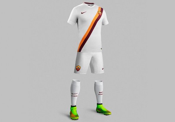 Divisa Roma away 2014-2015 Nike
