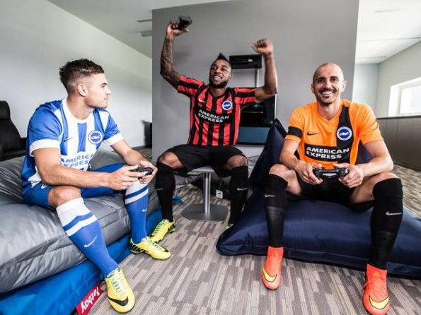 Divise Brighton and Hove Albion Nike 2014-15