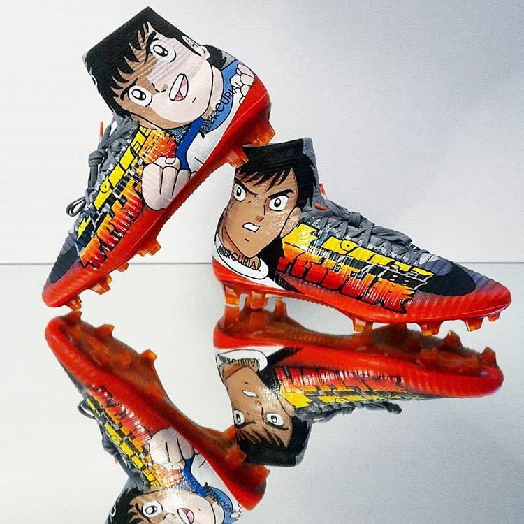 Le scarpe da calcio di Holly e Benji