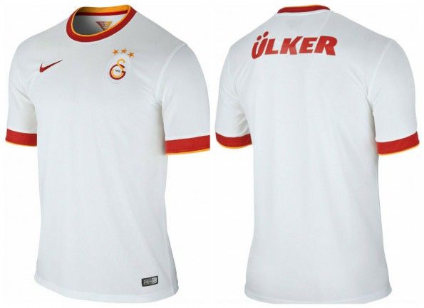 Galatasaray seconda maglia 2014-2015
