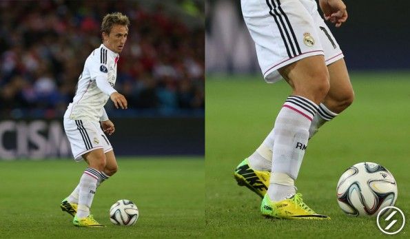 Le scarpe Vapor IX ai piedi di Modric