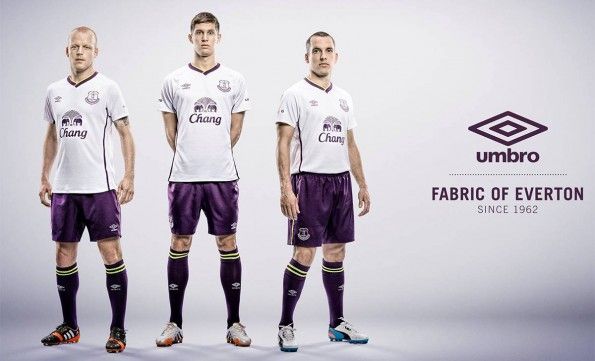 Presentazione terza maglia Everton 2014-2015