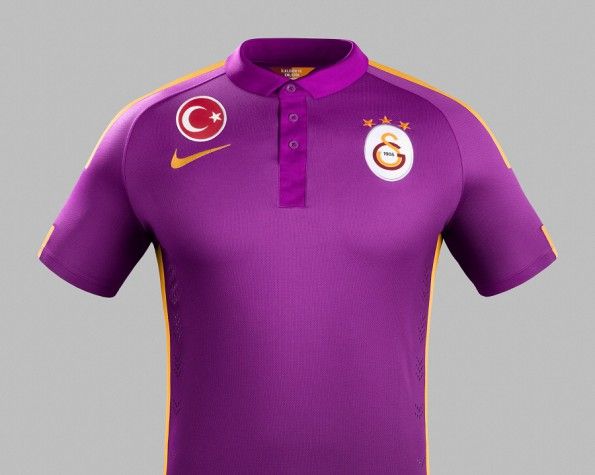 Terza-maglia-Galatasaray-2014-2015