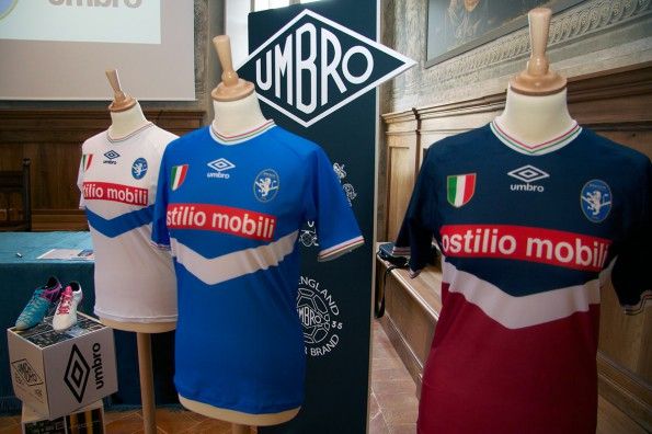 Maglie Brescia Femminile 2014-2015 Umbro
