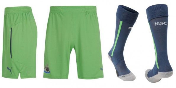 Pantaloncini calzettoni Newcastle terza divisa 2014-15