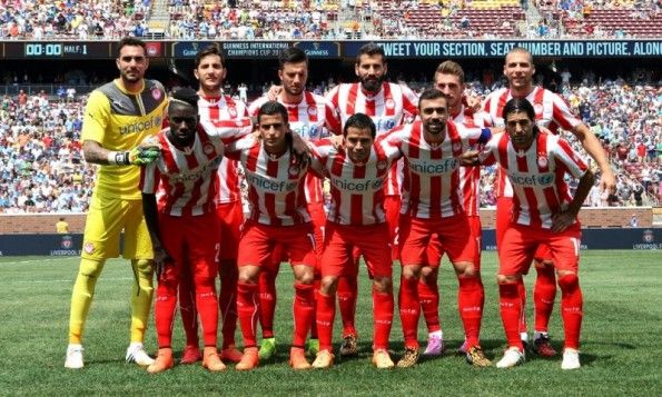 Kit Olympiakos home 2013-2015