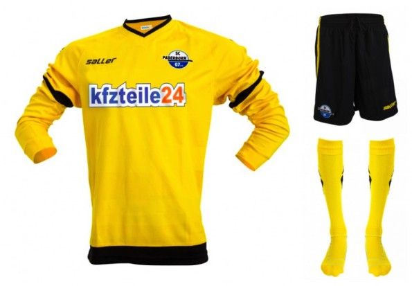 Paderborn 07 maglia portiere 2014-15