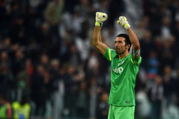 Buffon 500 presenze Juventus