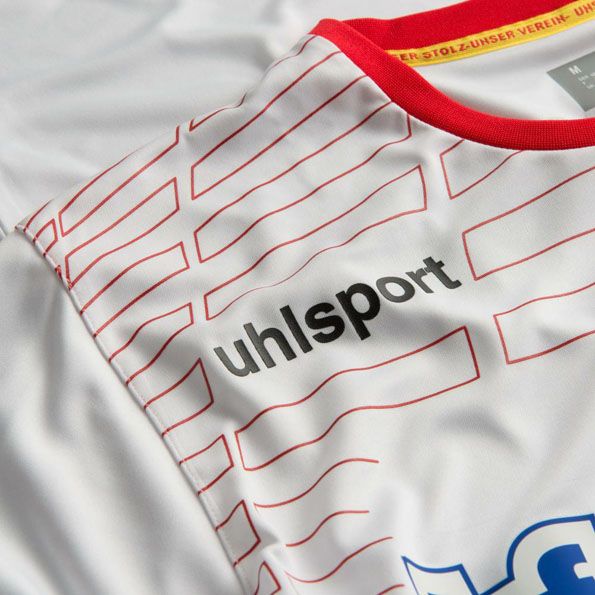 Particolare seconda maglia Union Berlino 2014-15